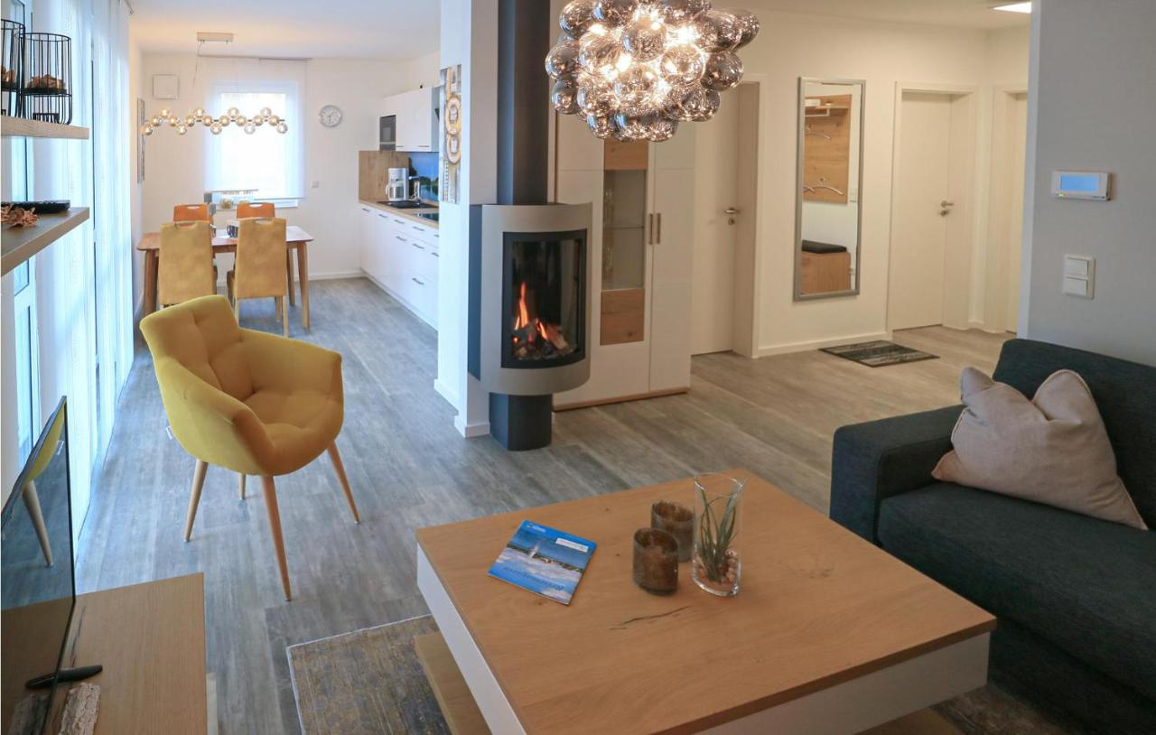 2 Bedroom Cozy Apartment In Rechlin Exteriör bild