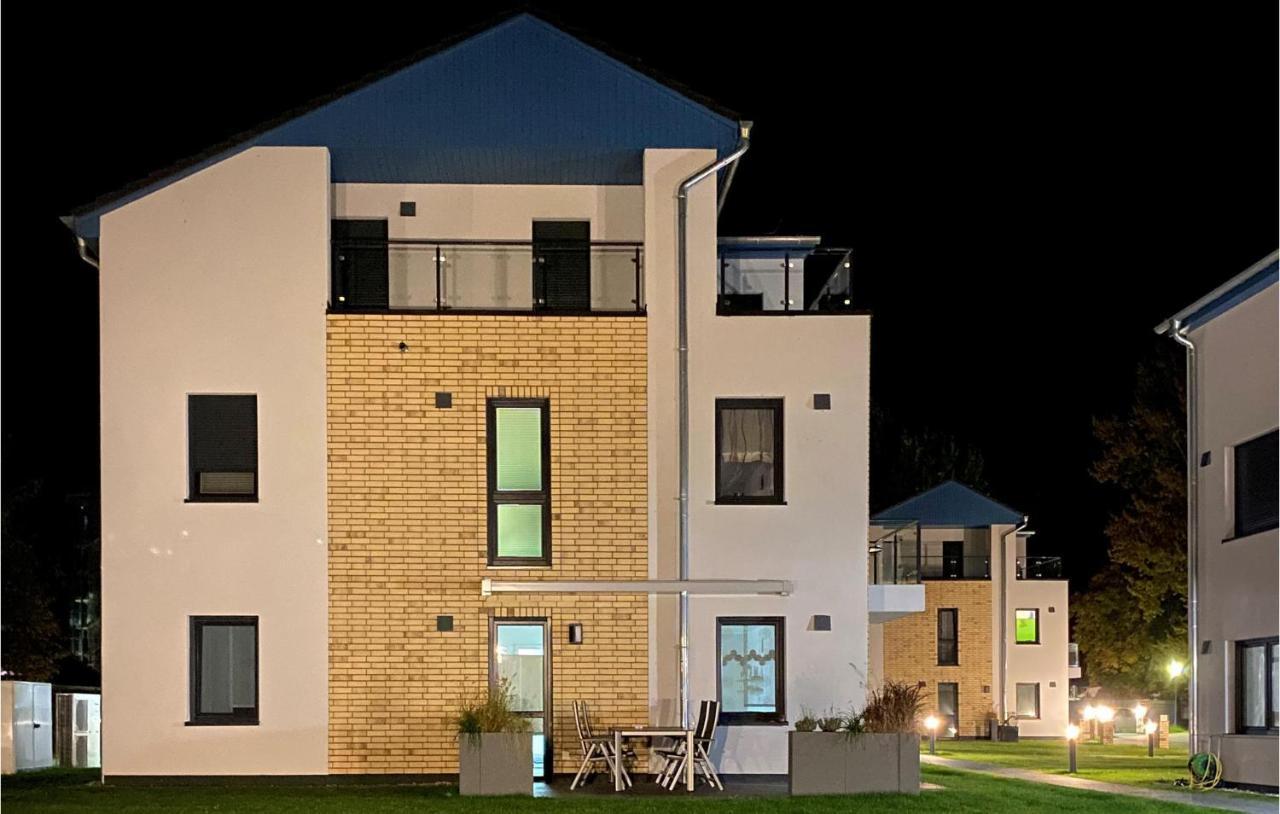 2 Bedroom Cozy Apartment In Rechlin Exteriör bild